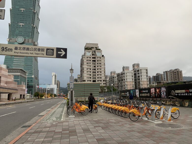 台湾　自転車レーン